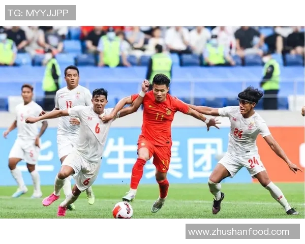 探索CMF足球的魅力与技术革新助力中国足球崛起之路 探索CMF足球的魅力与技术革新助力中国足球崛起之路